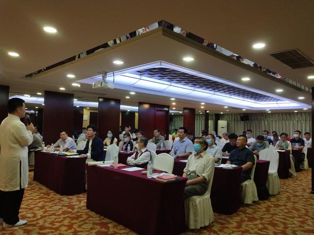 八雅文化产业联盟成立大会在京举办