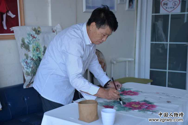 青春不墨千秋画,牡丹无暖四季发 ——杨青春书画艺术赏析 青春不墨千秋画,牡丹无暖四季发 ——杨青春书画艺术赏析