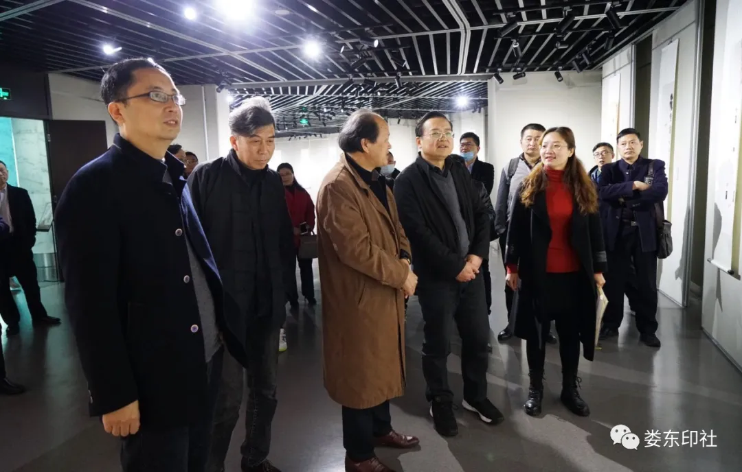 娄东、亭林印社篆刻公益班师生作品展开幕