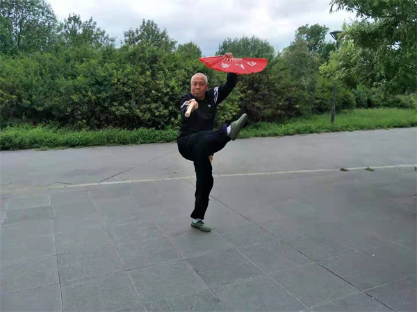 йƽ͹Ůƣĸơ