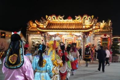 ���л�ս�衱��Ԫ������ͷ������֧Ӣ���չ�ݺ�ȼ��